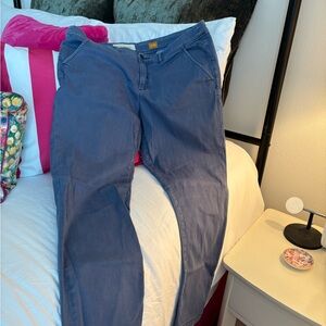 Anthropologie Pilcro khaki pants. Size 32.